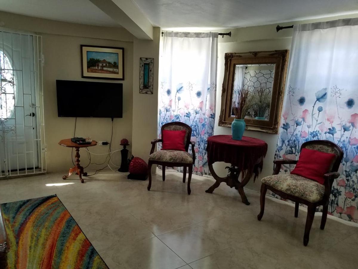 Ferienwohnung Bella Vista Vacation Montego Bay Exterior foto