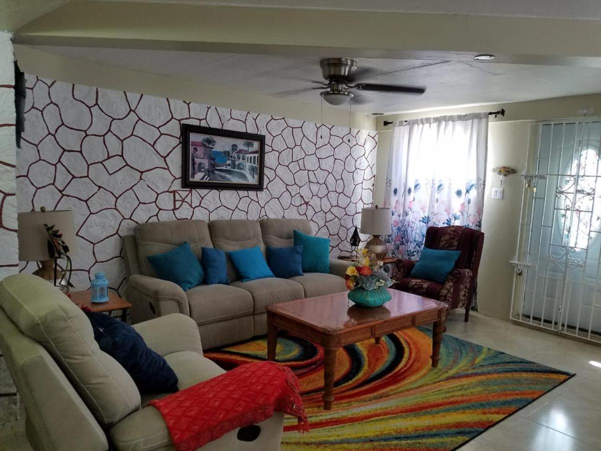Ferienwohnung Bella Vista Vacation Montego Bay Exterior foto